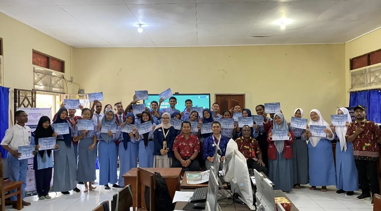 Tim Ekspedisi Patriot ITB Dorong Siswa SMAN Kaureh Jadi Penggerak Literasi Kesehatan Digital