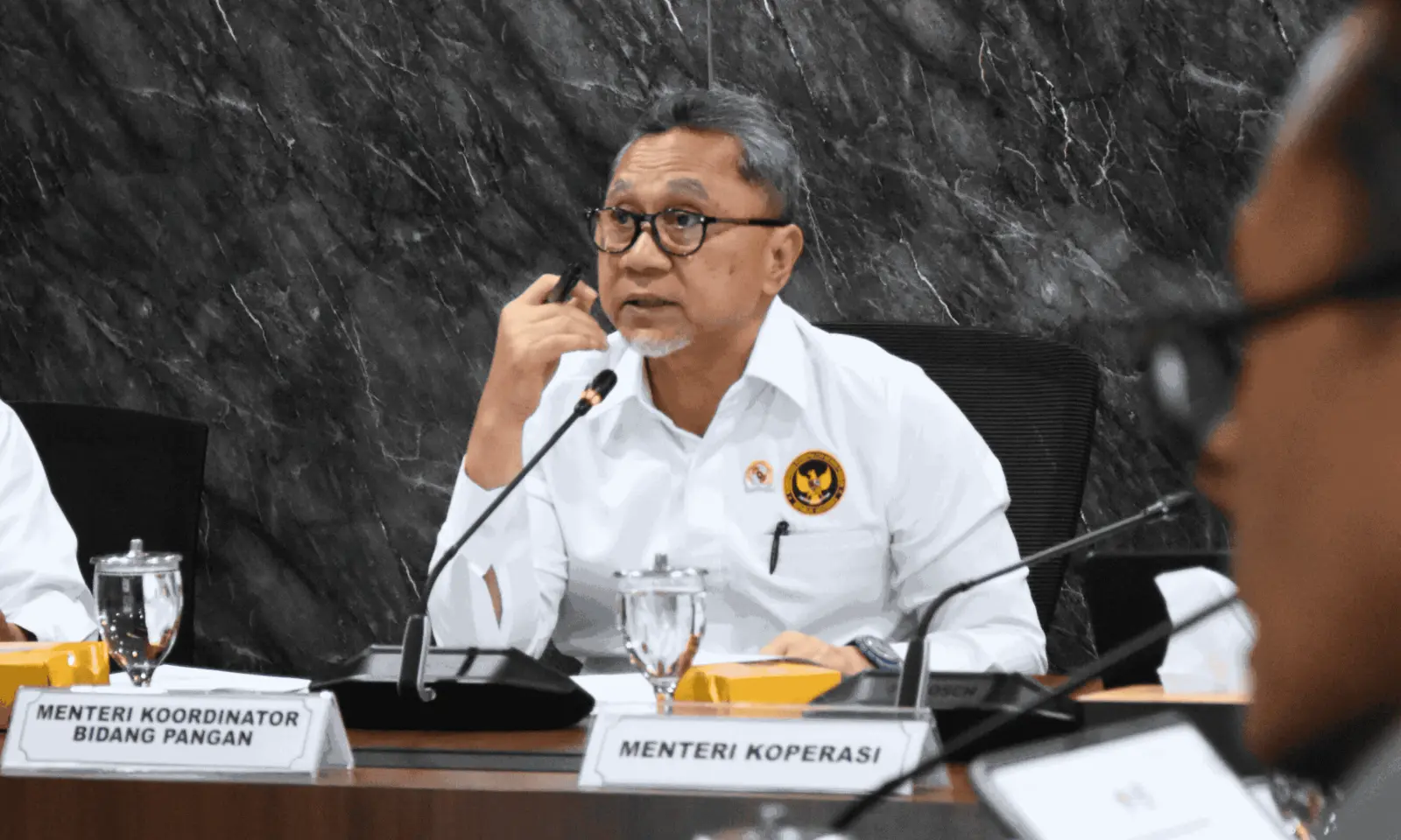 Zulhas Tegaskan Dua Fungsi KDKMP: Salurkan Barang Subsidi dan Serap Hasil Produksi Desa