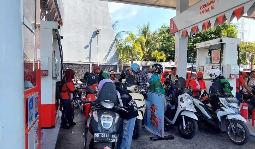 Pertamina Tambah Pasokan BBM di Sulawesi, Antrean Masih Terjadi di Sejumlah SPBU
